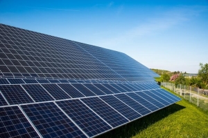 太阳能板的分类及发电原理